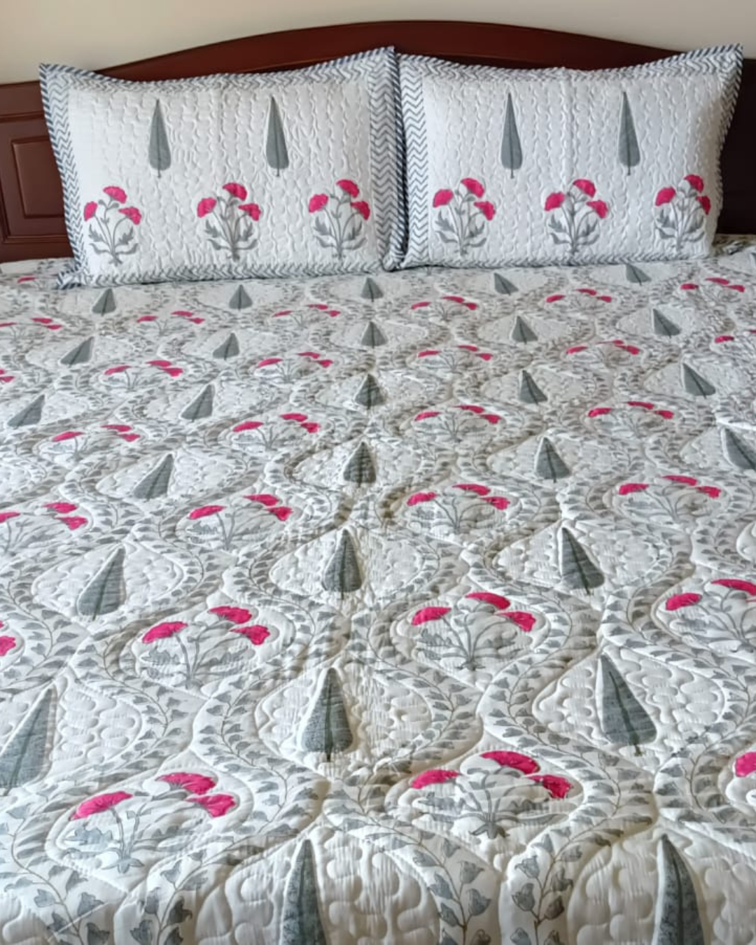 Pink Flowers Grey leaf Jaal pattern, Handblock quilted Comforter Set with 2 Pillow Covers