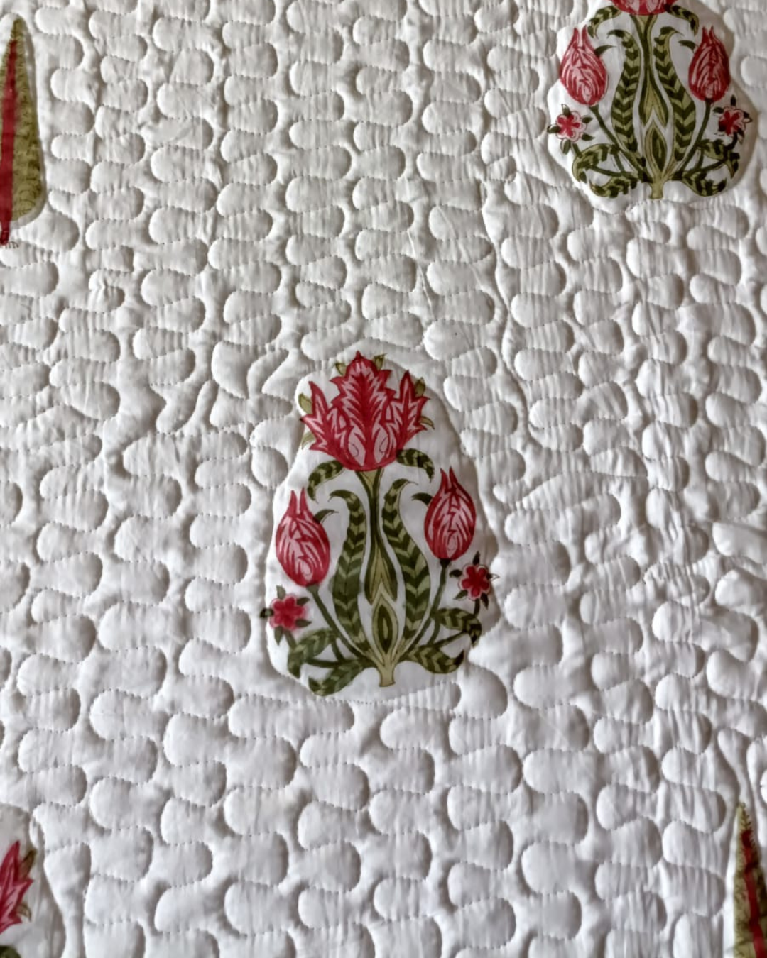 Pink Flower , Handblock Quilted Comforter Set with 2 Pillow Covers