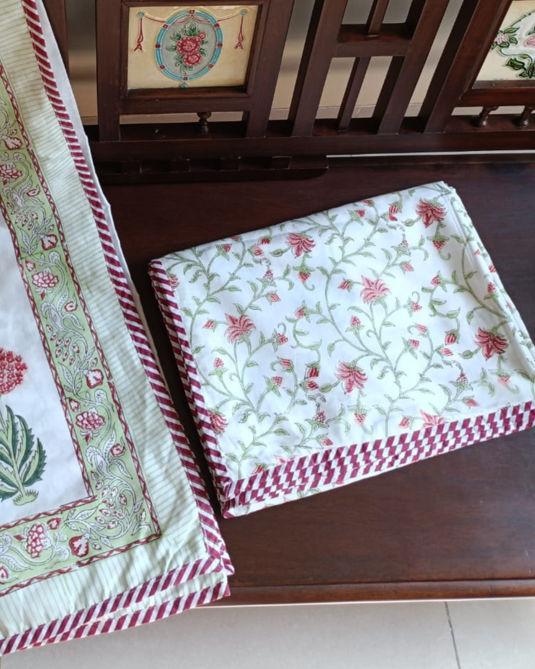 Indian Handloom Pink Floral Design Reversible Dohar
