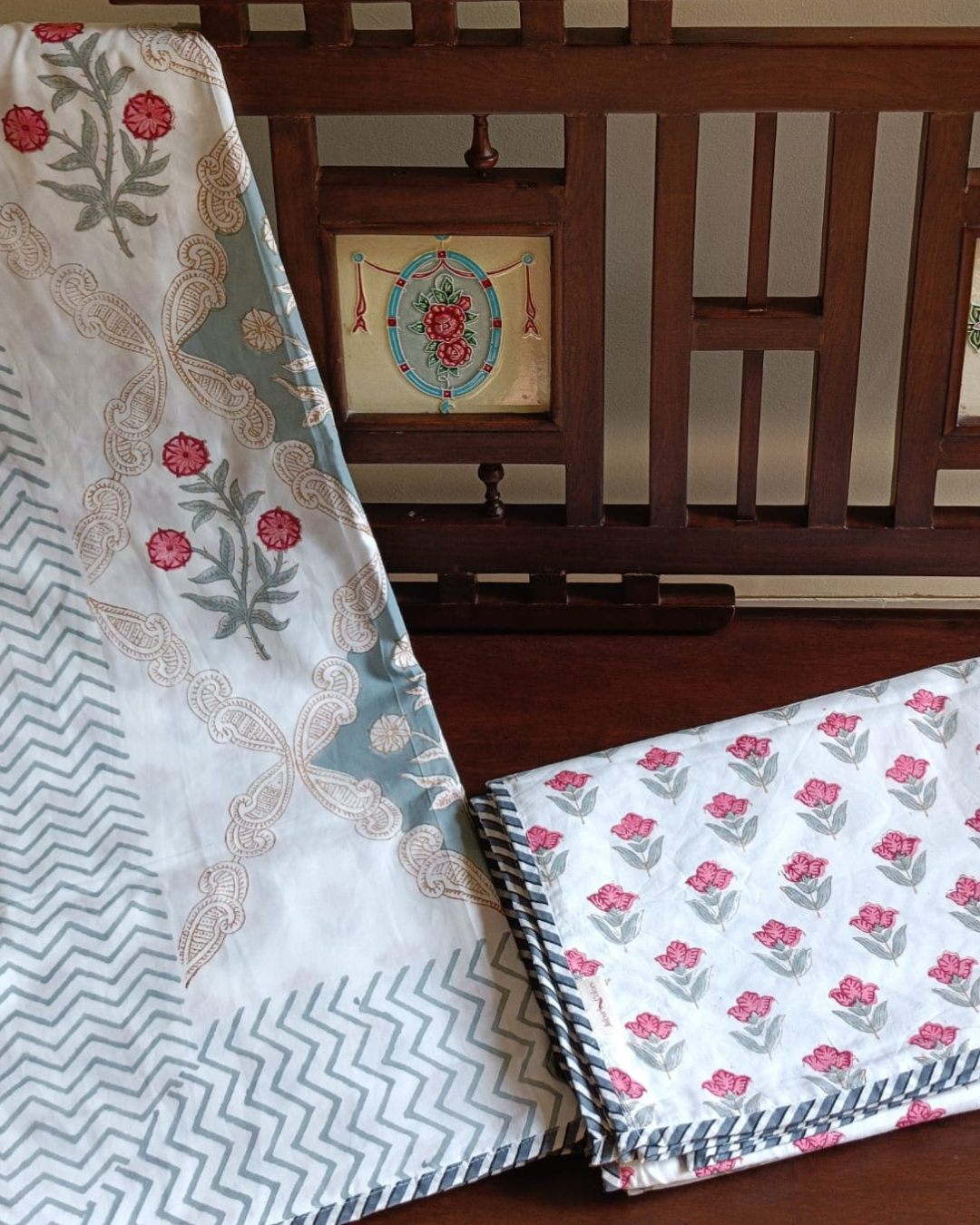 Traditional Rose Print Indian Reversible Dohar