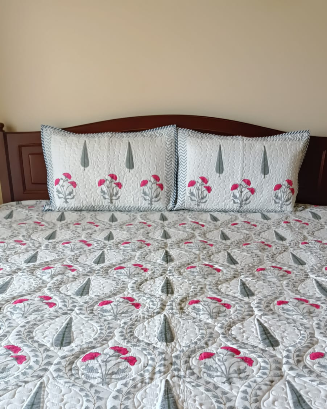 Pink Flowers Grey leaf Jaal pattern, Handblock quilted Comforter Set with 2 Pillow Covers