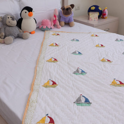 Handblock Printed Cotton Kids’ Quilt – Boat Design