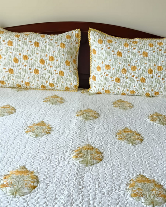 Yellow Flower Booti, Handblock Quilted Comforter Set with 2 Pillow Covers