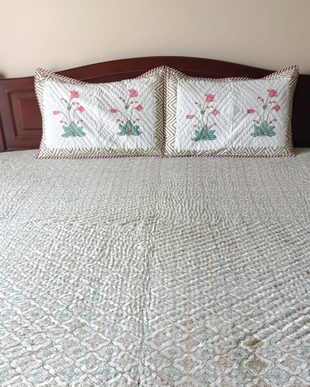 Pink Petals Paradise Bedding Comforter Set with 2 Pillow Covers
