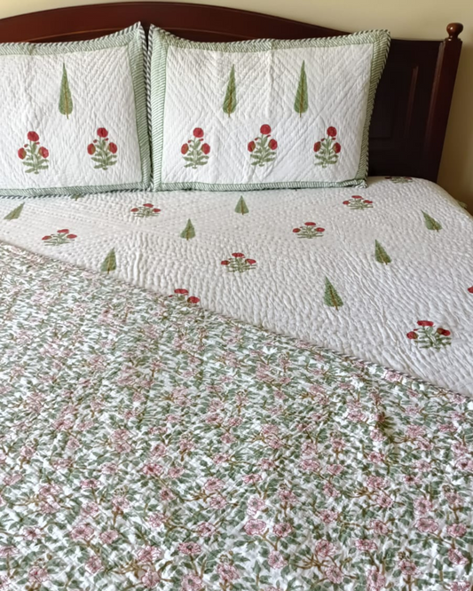 Gulnaar Dreams Floral  Comforter Set with 2 Pillow Covers