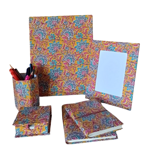 Rebel Threads Desktop Organiser