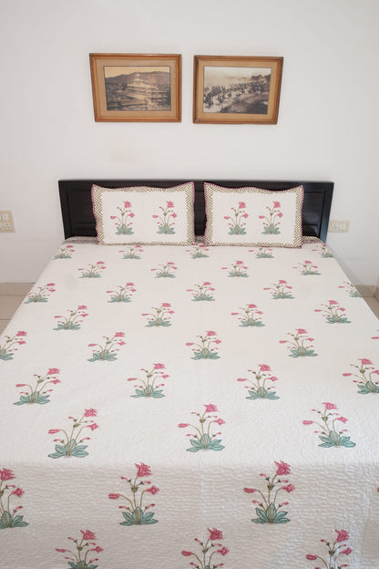 Big Peachish Pink Flower Handblock Quilted Comforter Set with 2 Pillow Covers