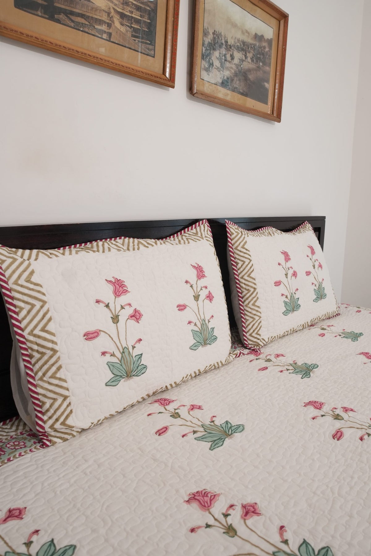 Big Peachish Pink Flower Handblock Quilted Comforter Set with 2 Pillow Covers