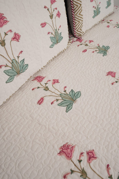 Big Peachish Pink Flower Handblock Quilted Comforter Set with 2 Pillow Covers