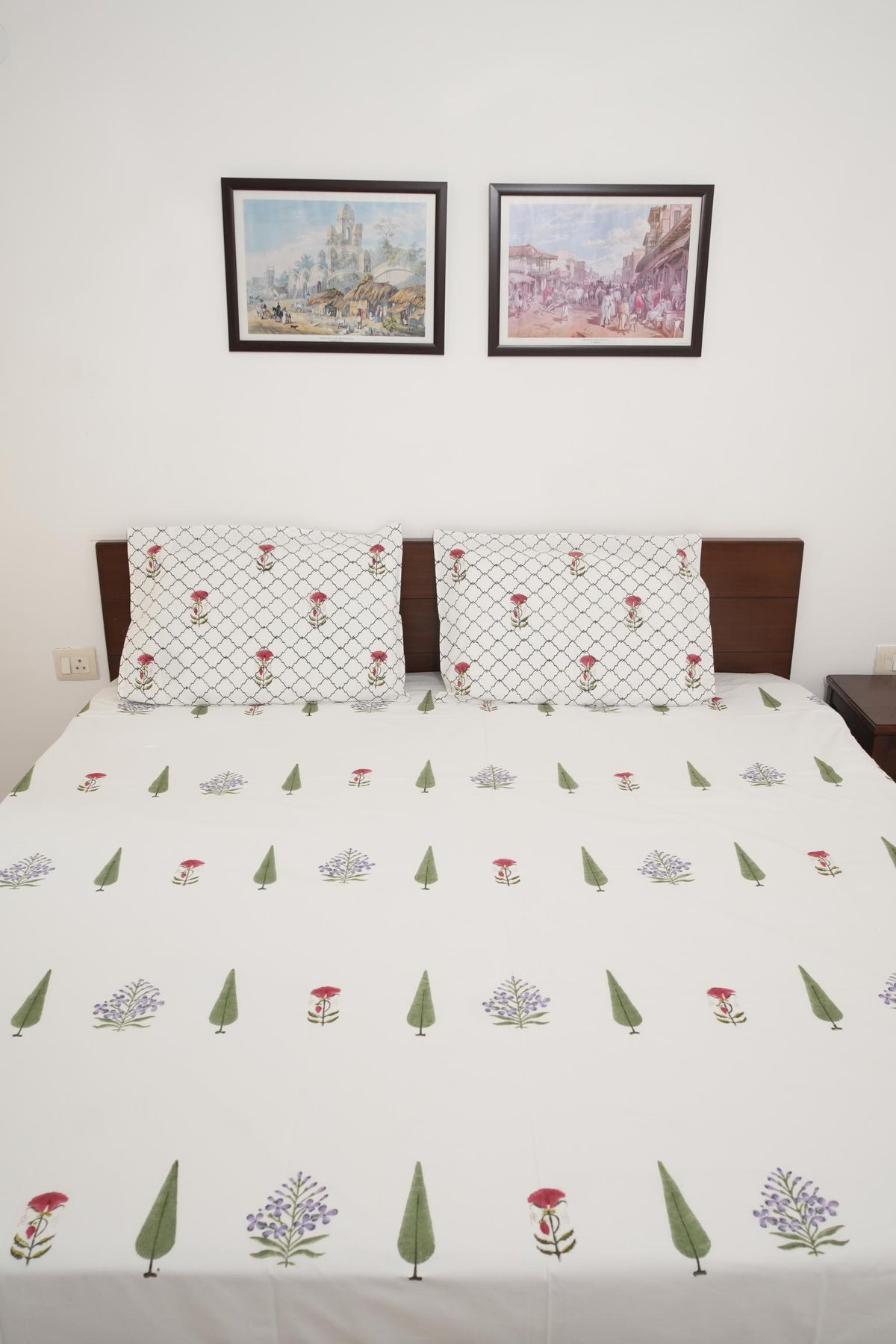 Red & Purple Floral Handblock Cotton Percale 300 TC Bedsheet
