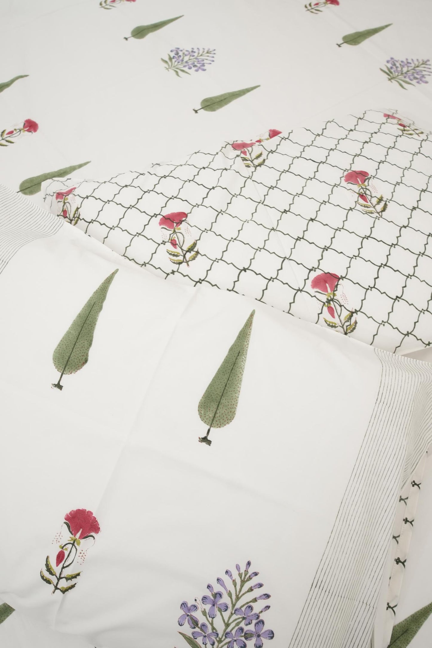 Red & Purple Floral Handblock Cotton Percale 300 TC Bedsheet