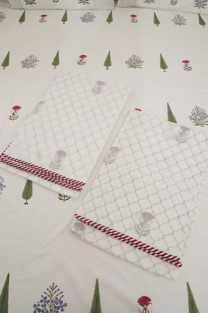 3D Floral Green Leaf & Small Red and Purple Flower Handblock Cotton Percale 300 TC Bedsheet & Single Pair Dohar Set