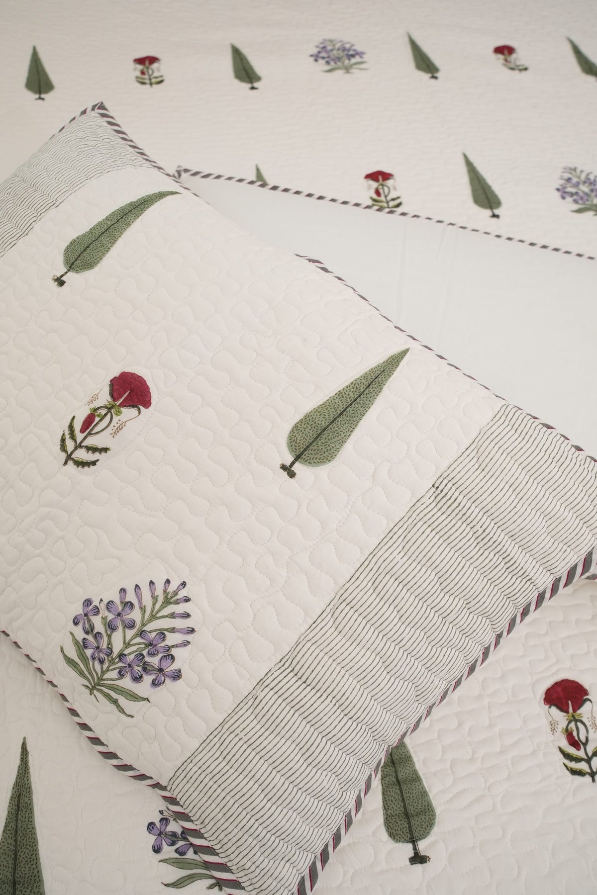 Small Red Flower, Green Leaf & Purple Flower Handblock Quilted Comforter Set with 2 Pillow Covers