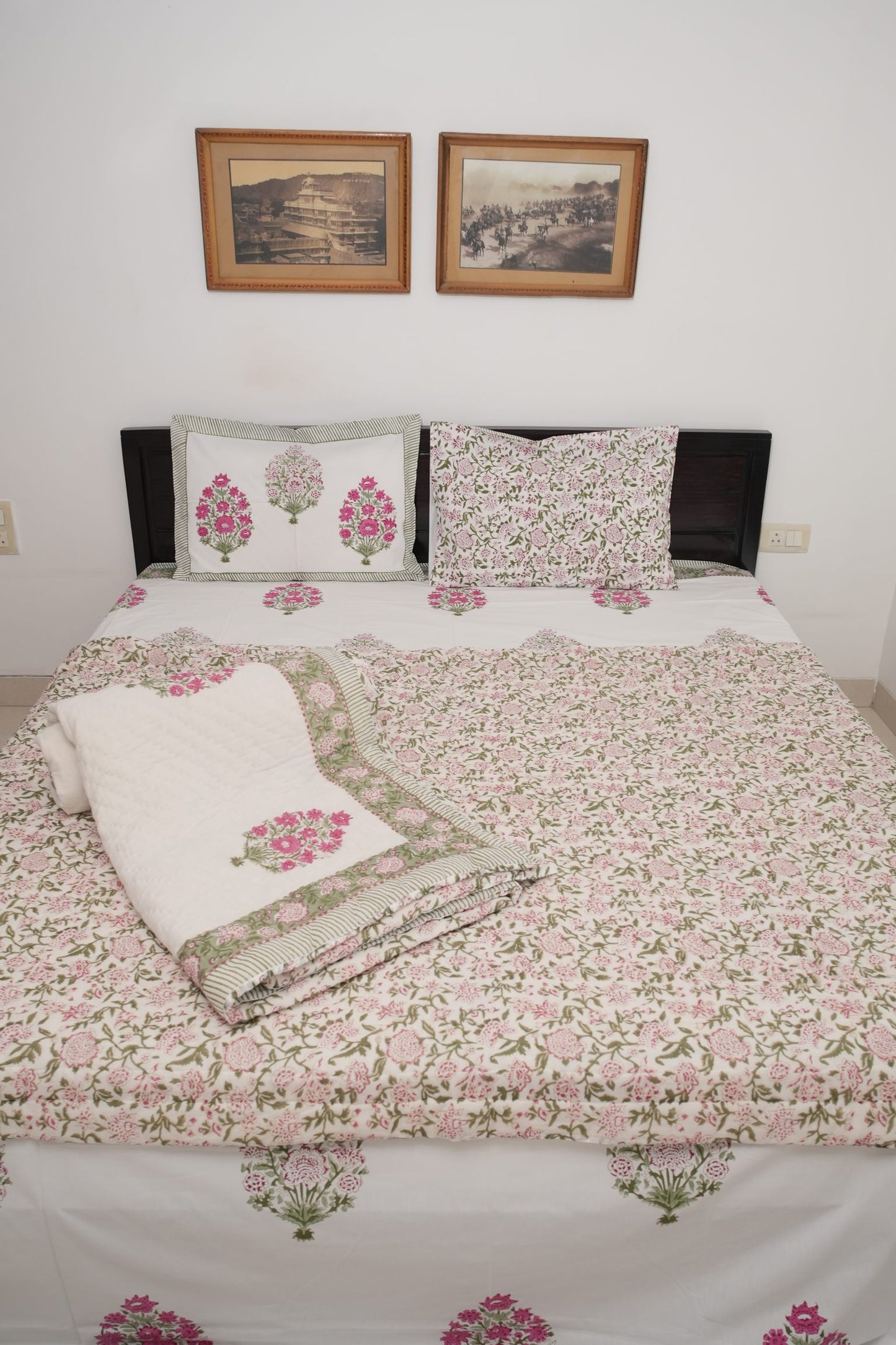 Big Pink Flower Handblock Cotton Percale 300 TC Bedsheet & Single Pair Quilt Set