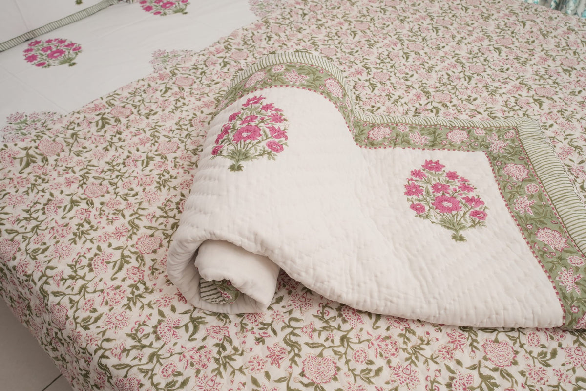 Big Pink Flower Handblock Cotton Percale 300 TC Bedsheet & Single Pair Quilt Set