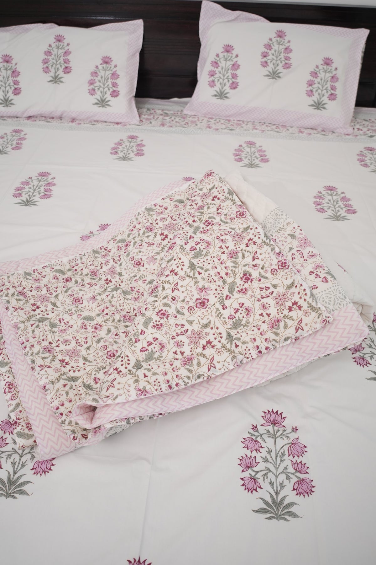 Light Pink Floral Handblock Cotton Percale 300 TC Bedsheet