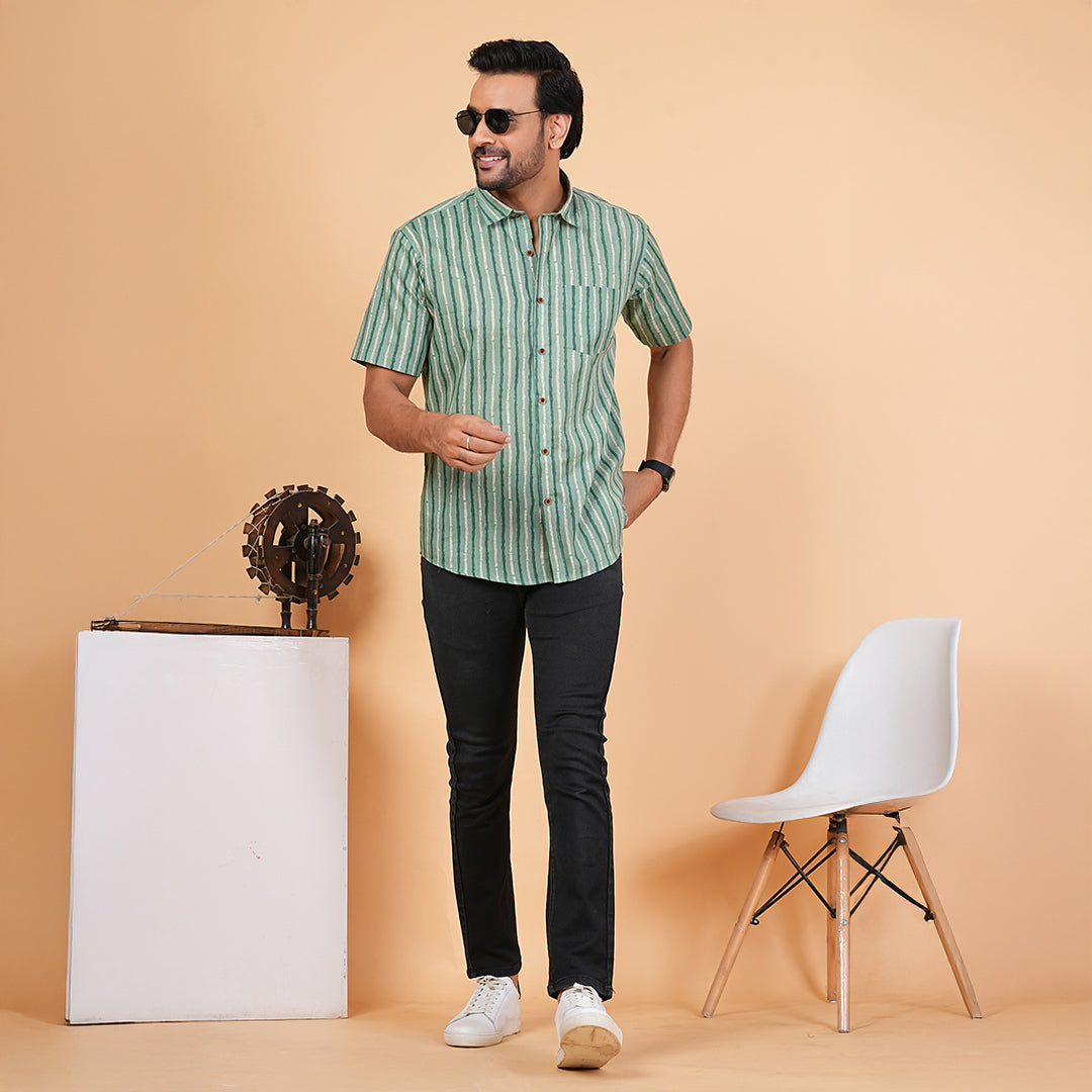 Jungle Vines on Classic Green Half-Sleeves Shirt