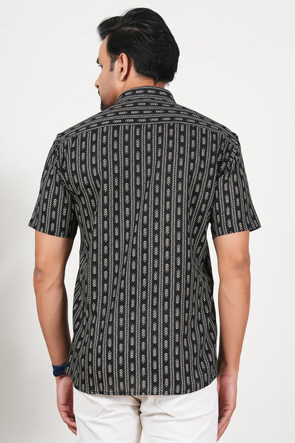 Black with an Edge Floral Print Cotton Half Sleeve Shirt for Men